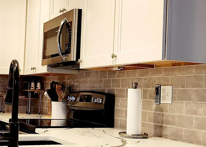 Hidden Harbour 2br 2ba - Bayside With Pool, Steps To And Northside Park! * Ocean Stadt