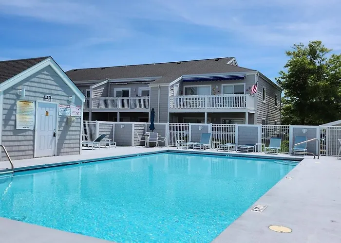 Apartment Hidden Harbour 2br 2ba - Bayside With Pool, Steps To And Northside Park! Ocean Stadt